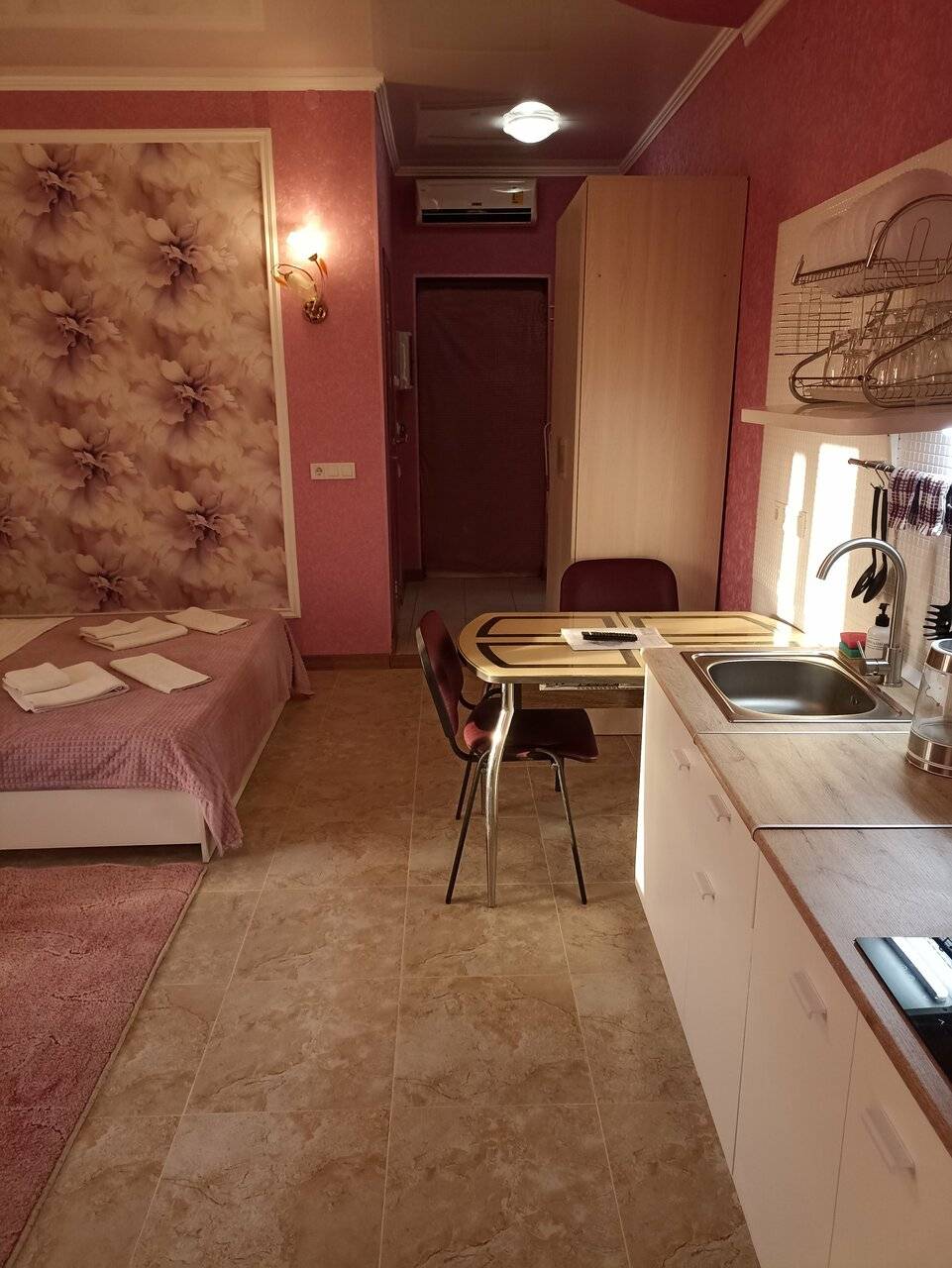 Фотографии номера Апартаменты в Гостинице Надежда Таганрог