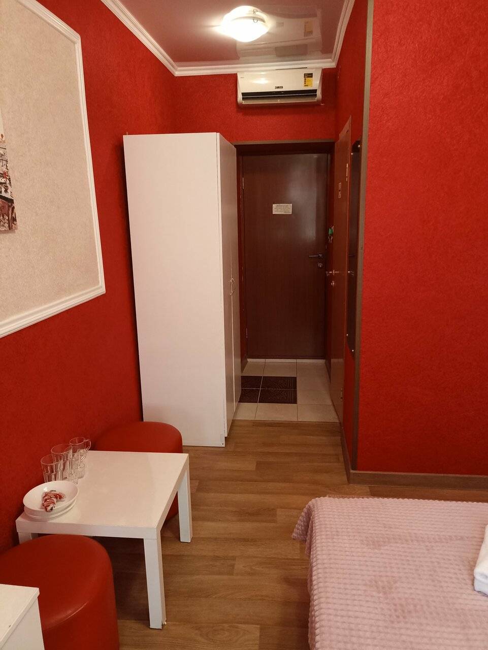 Фотографии номера Полулюкс Делюкс в Гостинице Надежда Таганрог