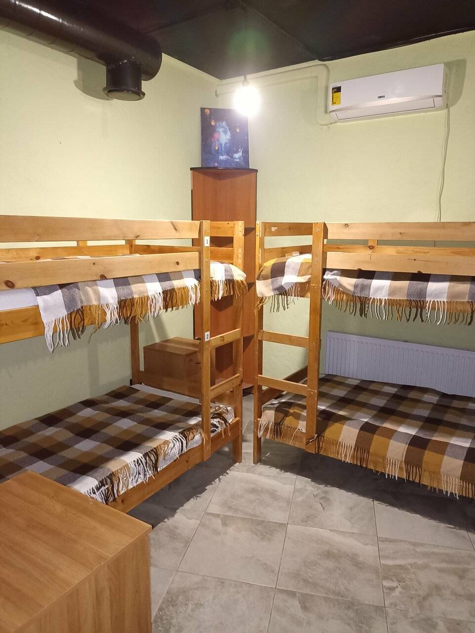 Фотографии номера Кровать в общем 8-местном номере в Гостинице Надежда Таганрог