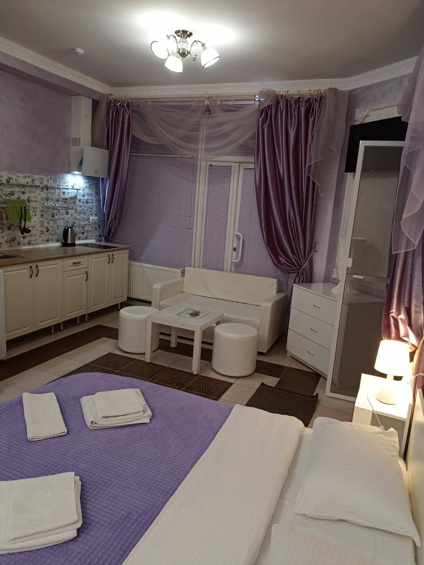 Фотографии номера Апартаменты с террасой в Гостинице Надежда Таганрог