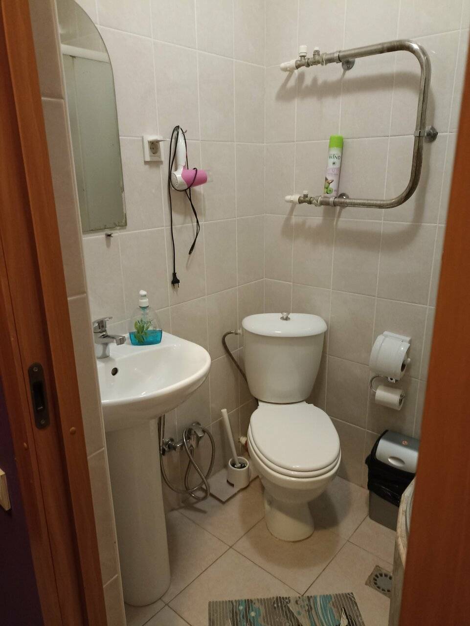 Фотографии номера Полулюкс в Гостинице Надежда Таганрог