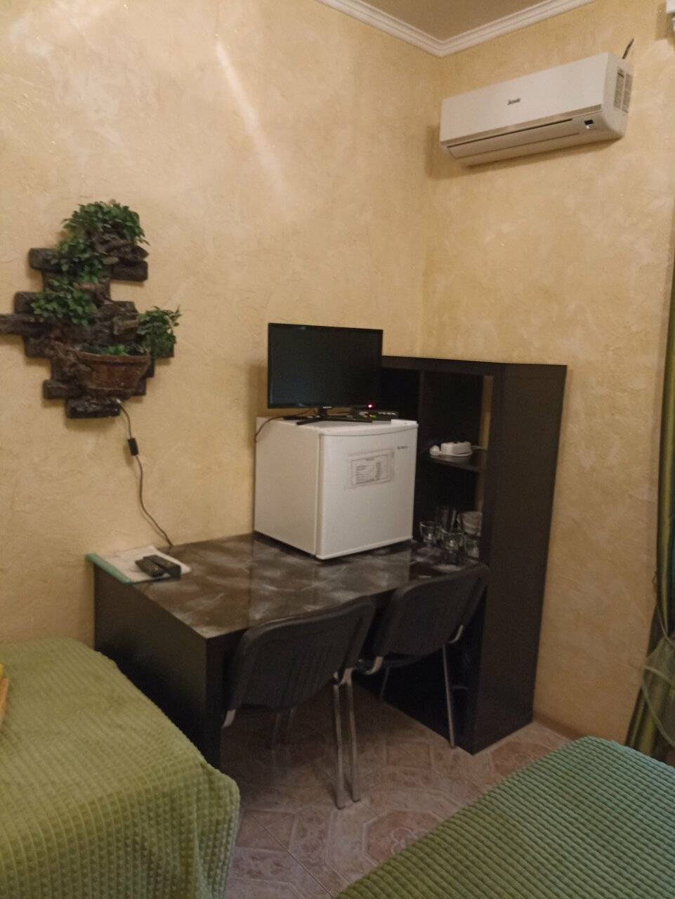 Фотографии номера Полулюкс Делюкс в Гостинице Надежда Таганрог